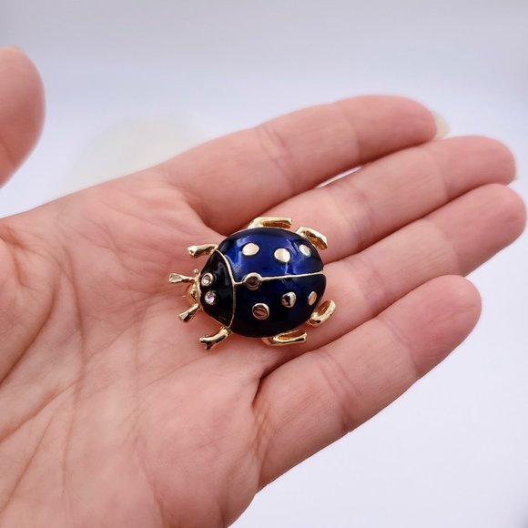 Blue Beetle Brooch, Vintage Scarab Bug Insect jewelry, Collar Bar Pin - Picture 7 of 7